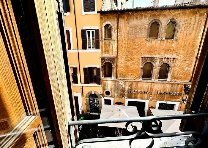 Benedetta House Trastevere Апартаменты *